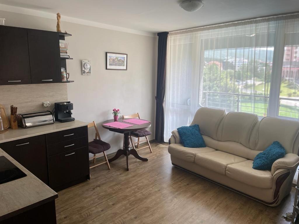 Apartment Sunny Beach Plaza 100 M Sea Buitenkant foto