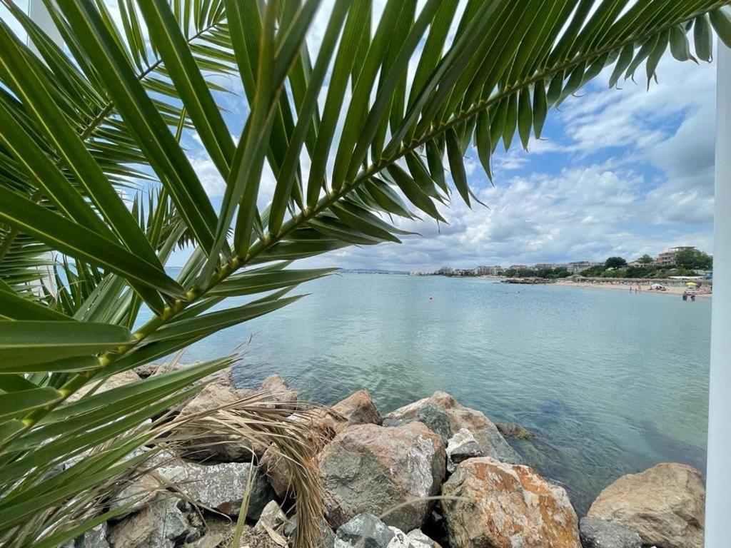 Apartment Sunny Beach Plaza 100 M Sea Buitenkant foto