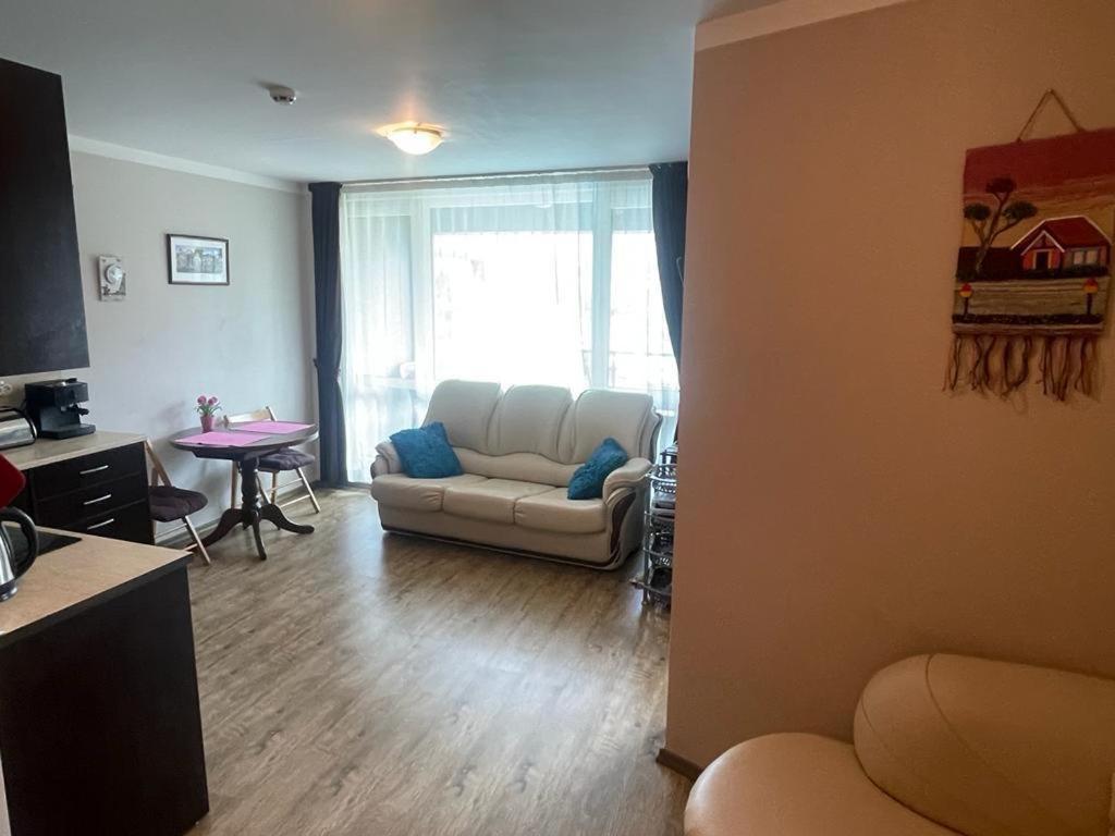 Apartment Sunny Beach Plaza 100 M Sea Buitenkant foto